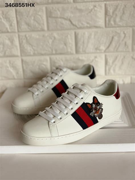 gucci shoes dog